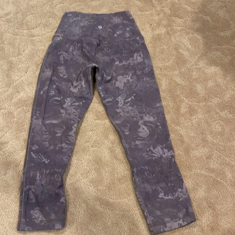 Lulu lemon Cropped leggings - Picture 2 of 4